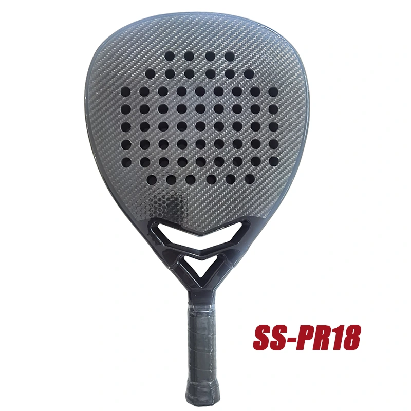 Quelle est la différence entre une raquette Padel et une raquette de tennis?